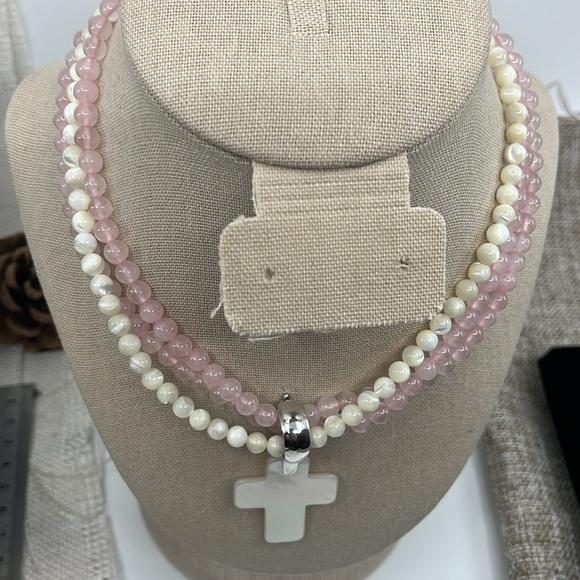 Vintage Rose Quartz Pearl Necklace Set - Mother-of-Pearl Cross Pendant - Picture 6 of 16
